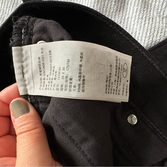 A&F Men’s Athletic Skinny Stretch Black Jeans - Picture 8 of 11